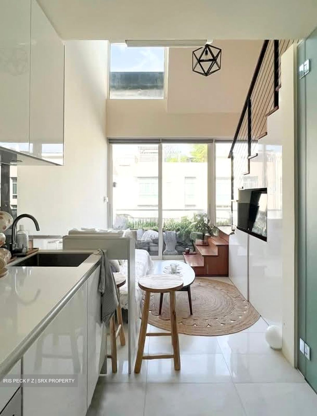 Metro Loft (D14), Apartment #566452891